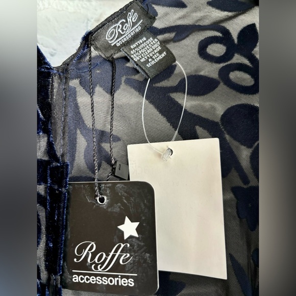 Midnight Blue Kimono, velvet burn out pattern with fringe - Picture 9 of 12